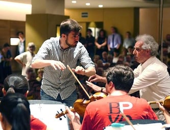 conducting-barcelona.jpg Ben Zander leads a conducting masterclass in Barcelona