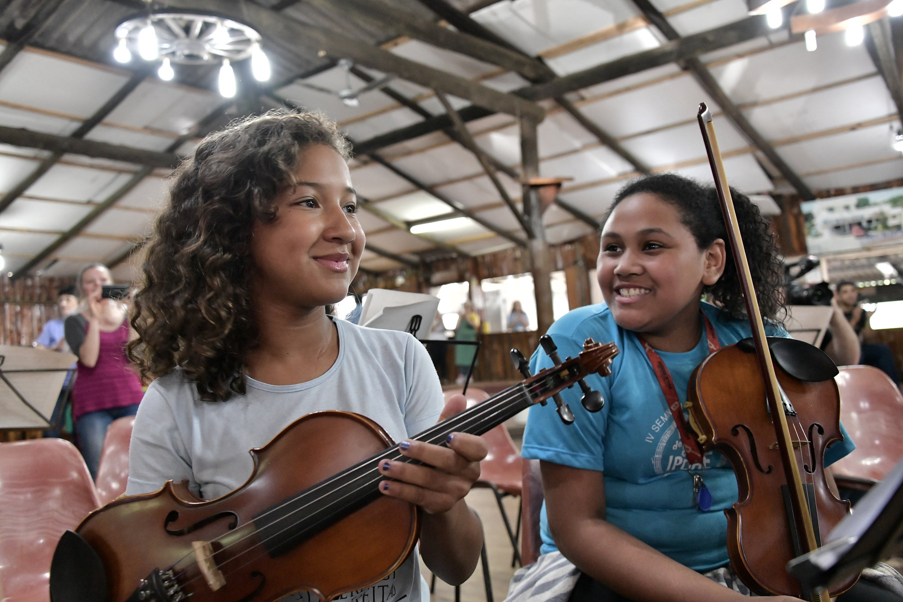 IPDAE young violinists